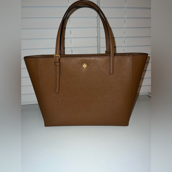 Tory Burch Bags Tory Burch Medium Sized Shoulder Bag Poshmark